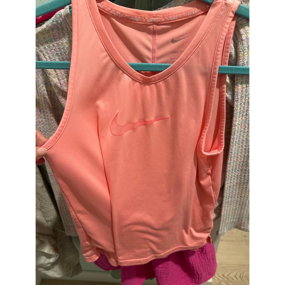 Nike Dri-FIT Girls Pink Athletic Tank Top Sleeveless Performance Shirt Large L